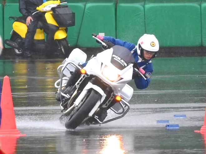 オフロードバイクの写真